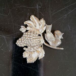 Vintage Lang Sterling Silver Pin Bird and Grapes